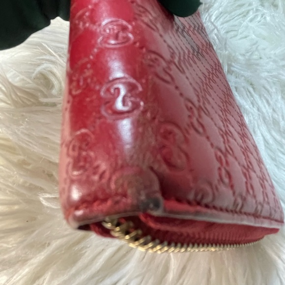 Microguccissima Heart Zip Around Wallet Red - Picture 8 of 13